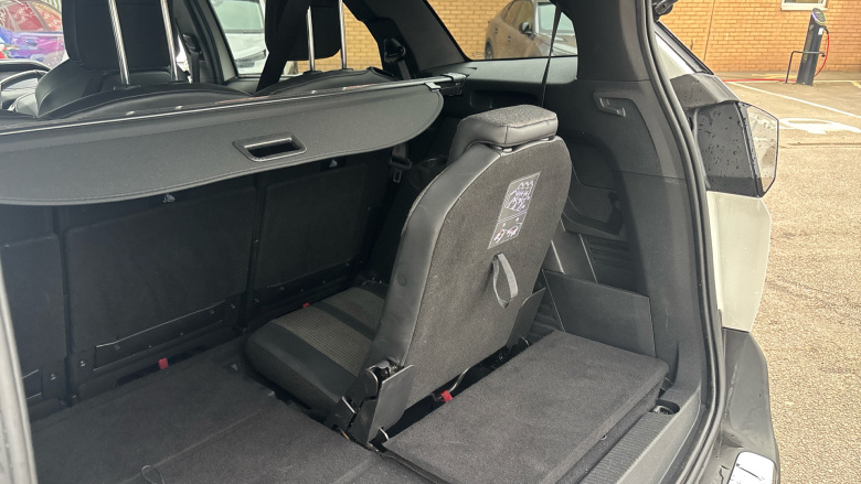 Peugeot 5008 1.2 PureTech Allure Premium 5dr EAT8 Petrol Estate